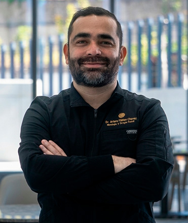 Dr. Arturo Fabián Chávez
