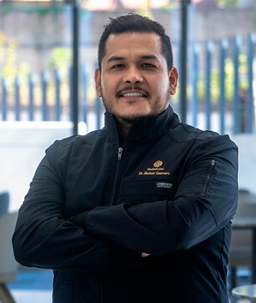Dr. Moisés Guerrero Jiménez