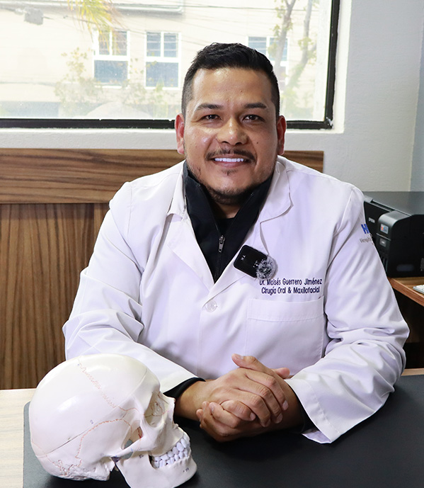 Meet Dr Moises